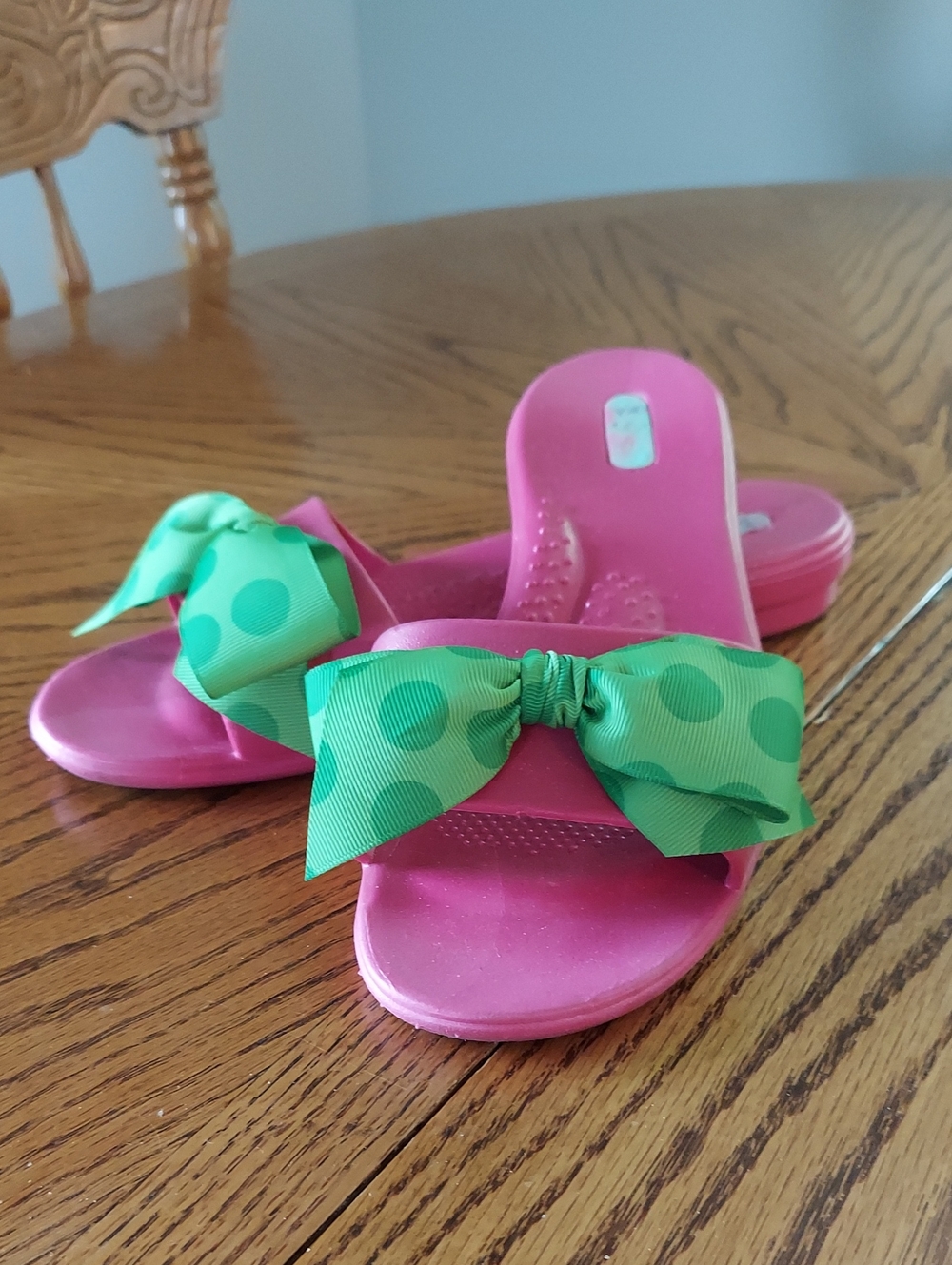 Okabashi Pink Slide Sandals with Green Polka Dot Bow